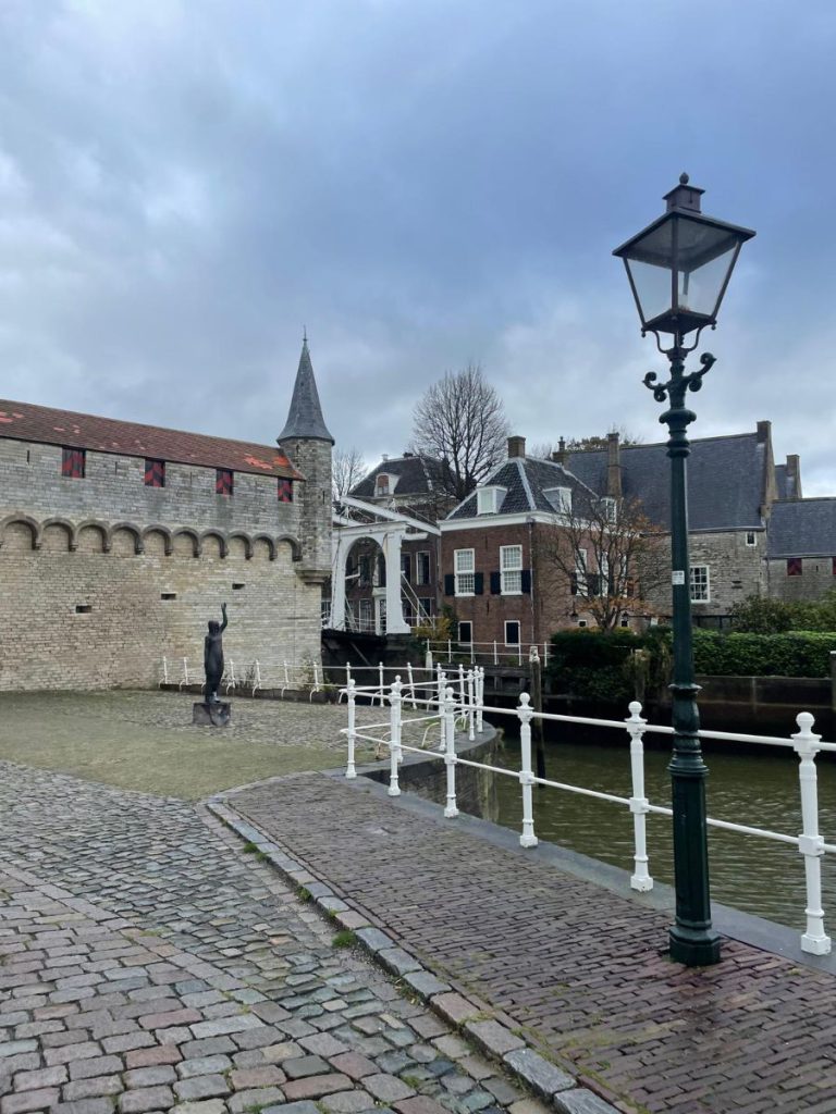 bezienswaardigheden zierikzee stadspoort